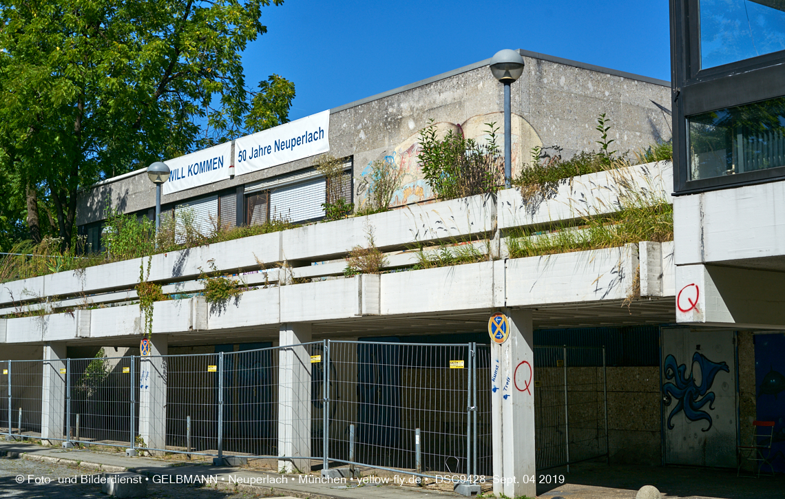 04.09.2019 - Einkaufs- und Wohnzentrum Quiddestraße in Neuperlach